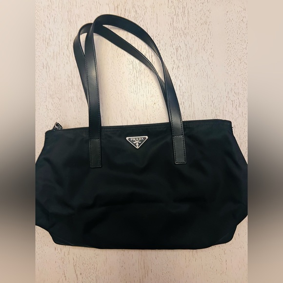 Prada Nylon Tessuto Black Bag, Excellent Condition - Picture 3 of 6